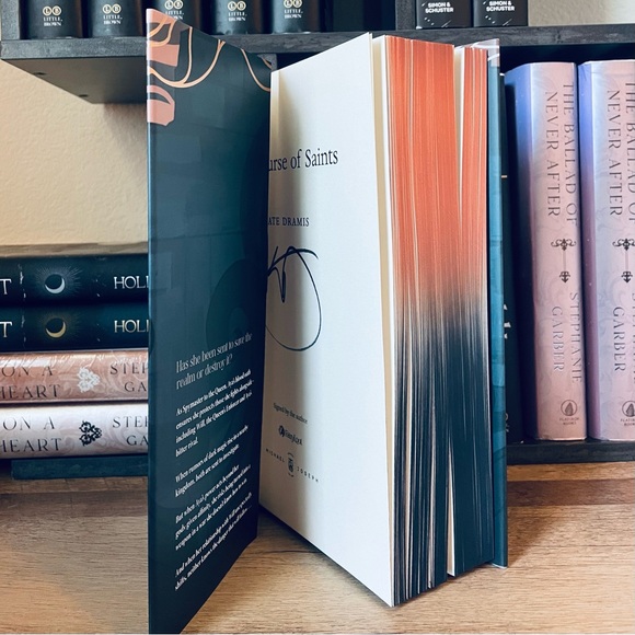 Fairyloot Exclusive Signed Edition The Curse of Saints by Kate Dramis - Picture 10 of 13